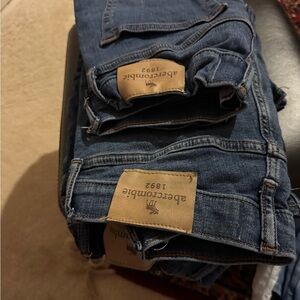 Three pairs of Abercrombie kids jeans skinny a boys sizes 13-14 skinny Preownd